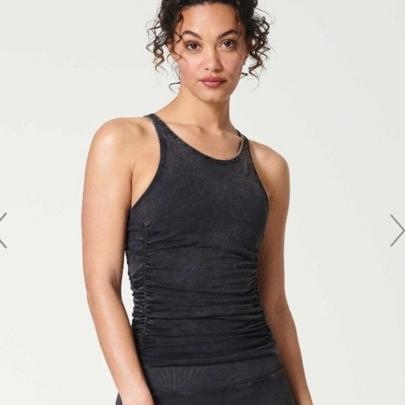 NUX SPELLBOUND COMPRESSION CAMI - Picture 3 of 12